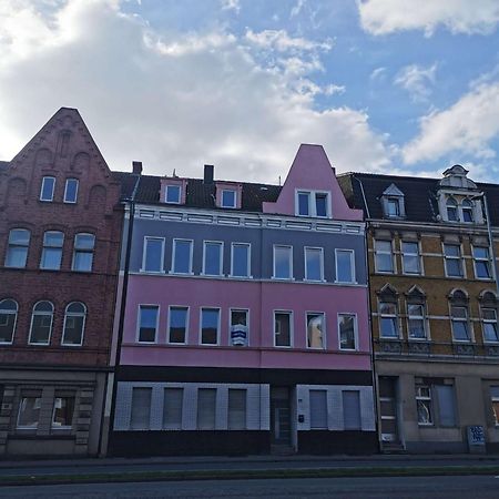 Ring 27 Grosse Ferienwohnung Im Herzen Von Гелзенкирхен Екстериор снимка