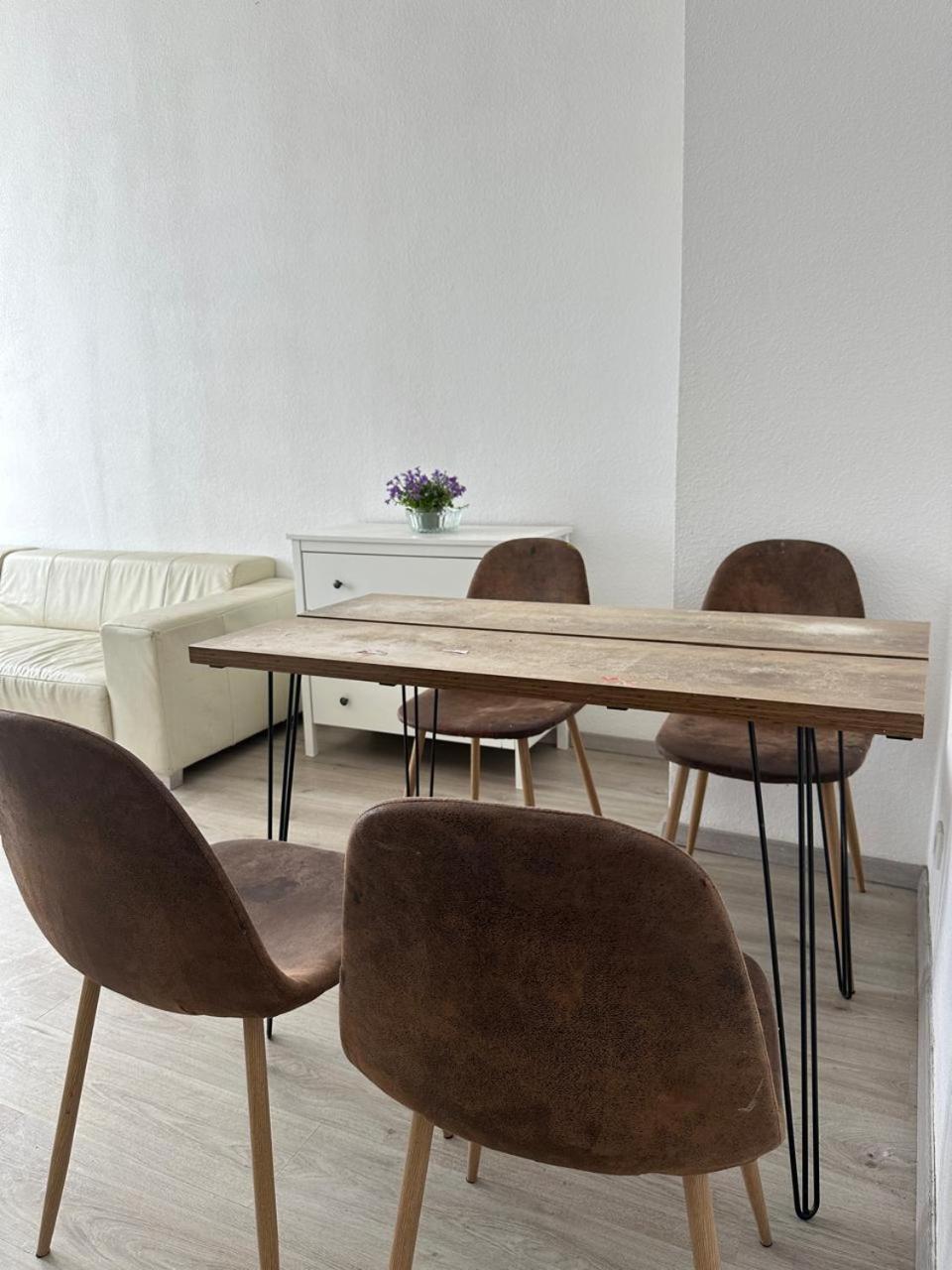 Ring 27 Grosse Ferienwohnung Im Herzen Von Гелзенкирхен Екстериор снимка